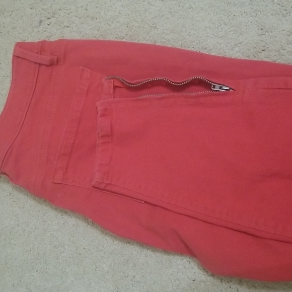 LOFT Ann Taylor Curvy Ankle Skinny Red jeans - Picture 3 of 8